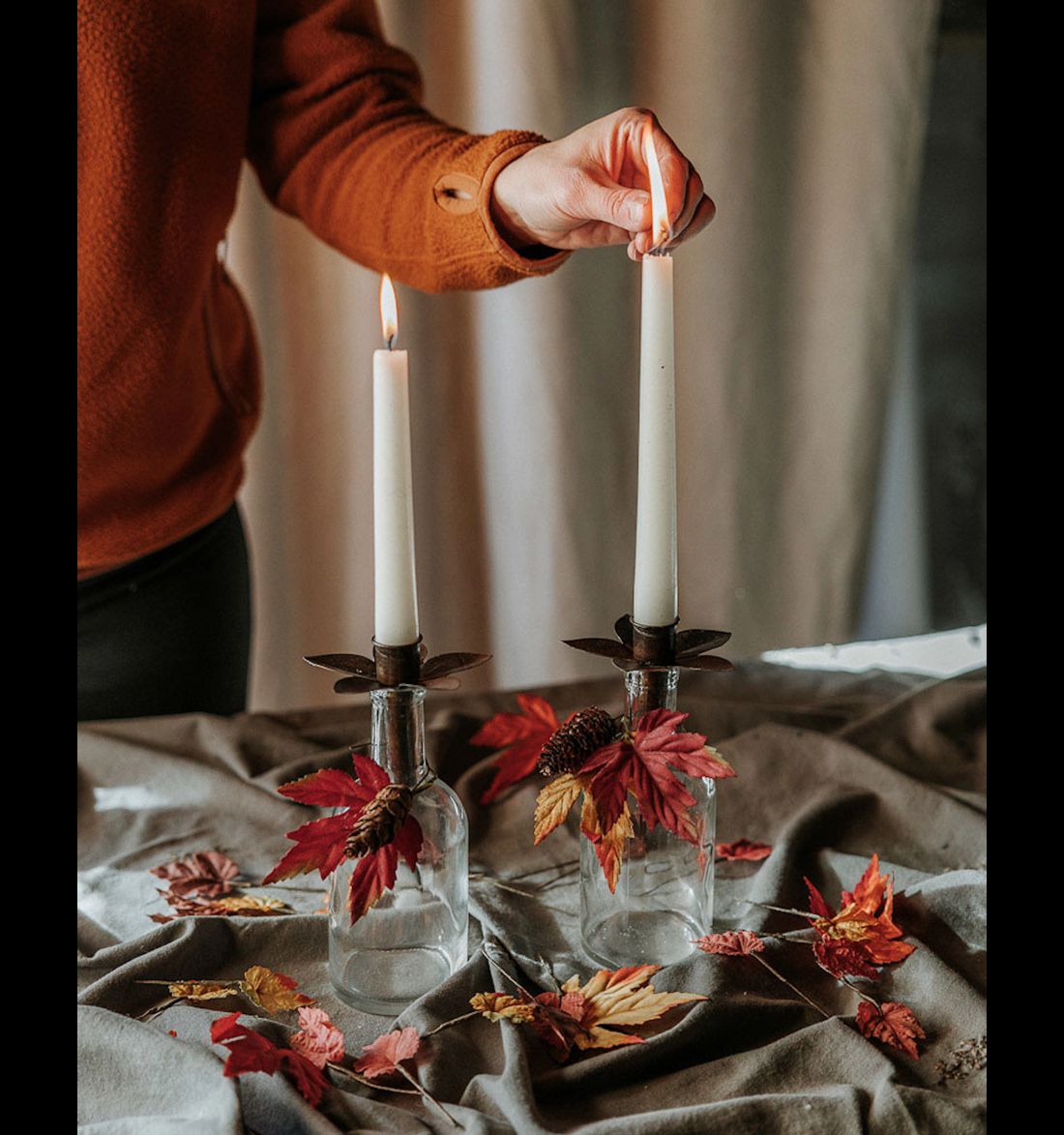 Žvakidė buteliui, antikvarinė ruda