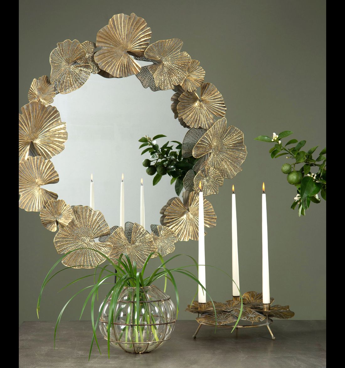 Žvakidė lapas aukso ruda