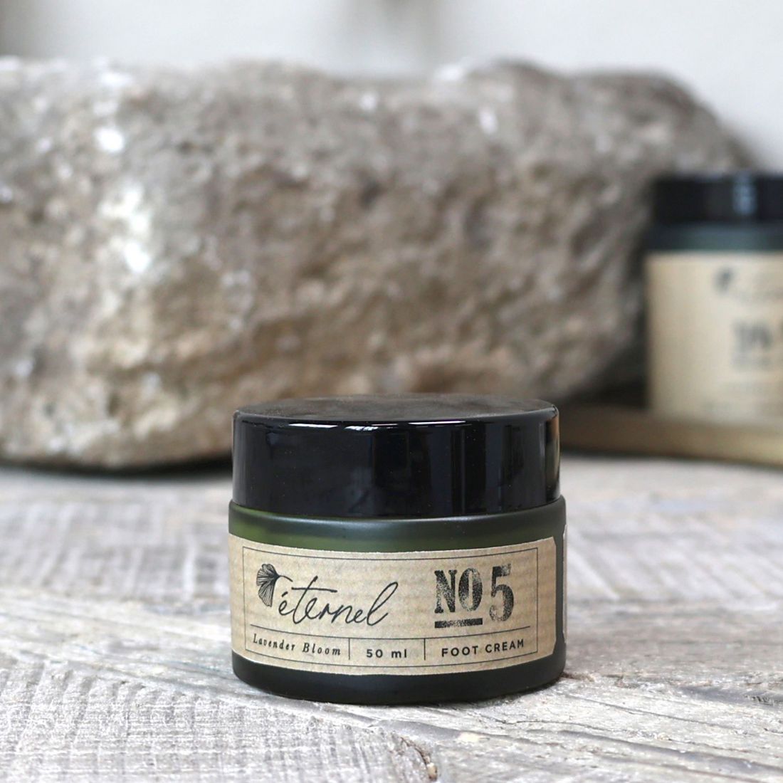 „Éternel“ pėdų kremas Nr. 5, 50 ml. (Levandų žiedų kvapas)