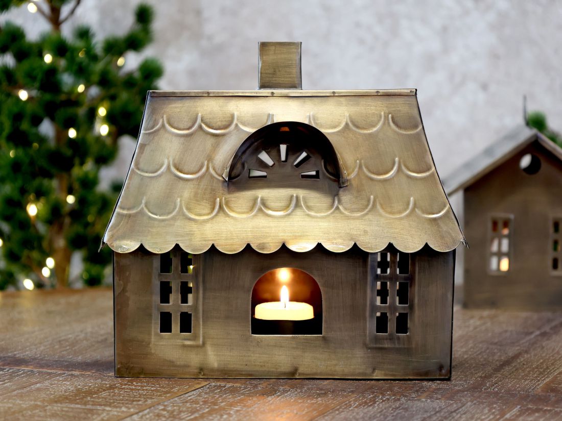 Žvakių namelis sendinto žalvario