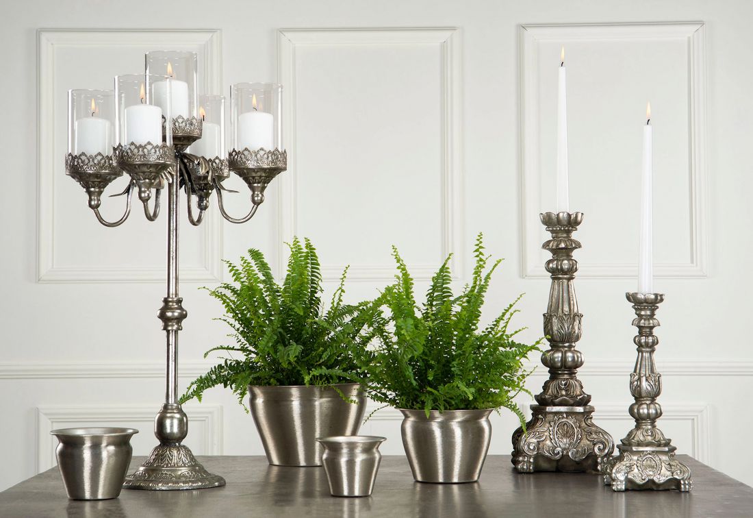 Žvakidė Enya Antikinio sidabro spalvos