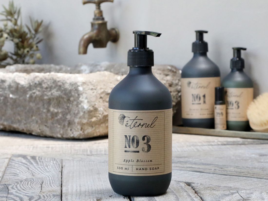 CPY „Éternel“ rankų muilas Nr. 3, 500 ml. (Žydinčios obels kvapas)